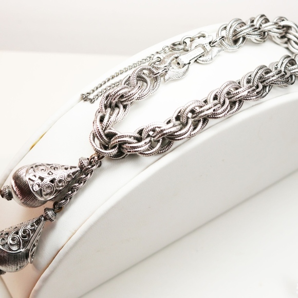 MONET 1961 BOLERO BRACELET GOLD OR SILVER - Picture 5 of 8